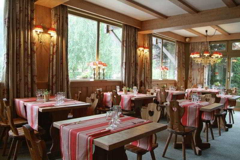 Hotel Restaurant La Tourmaline Ла План Ресторант снимка